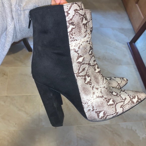 Lulus Boots - Picture 2 of 3